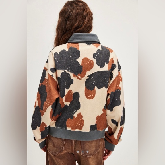 Free People Cabin Cardi - Picture 2 of 10